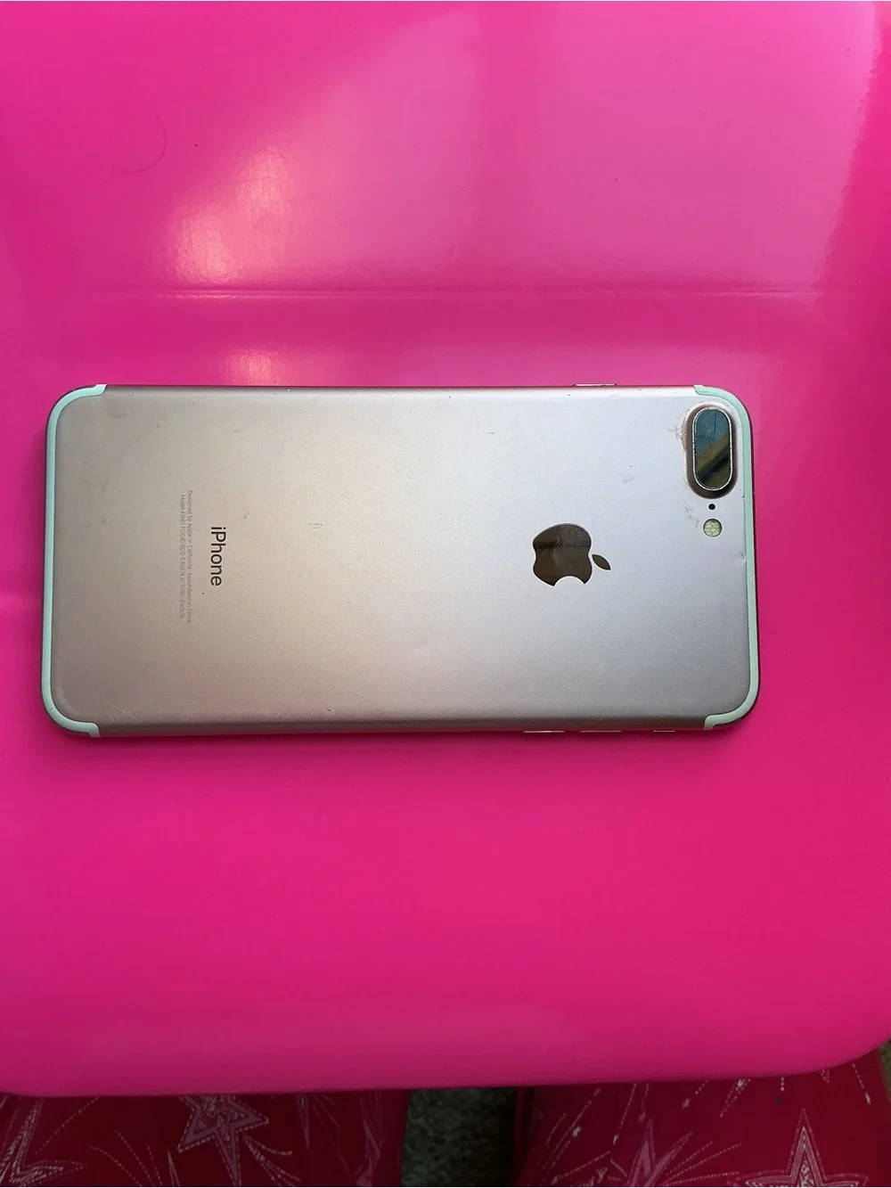 Apple White Front iPhone with Home Button